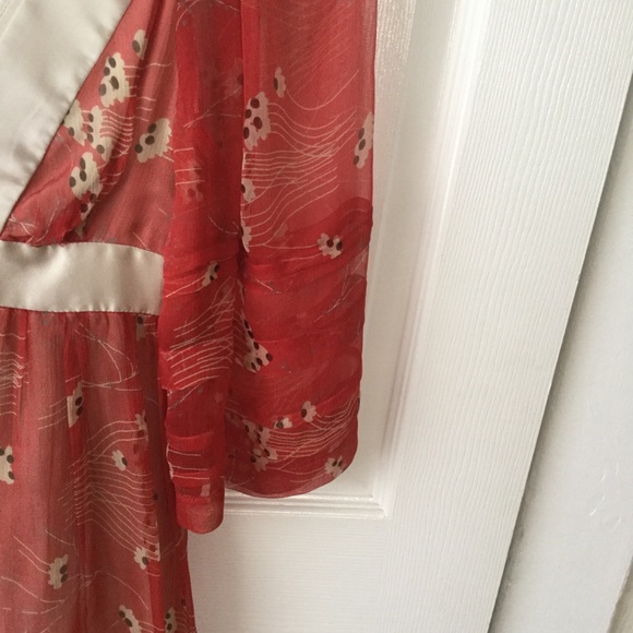 Development by Erica Davies Red 100% Silk Floral Print Dress EUC - Picture 9 of 16